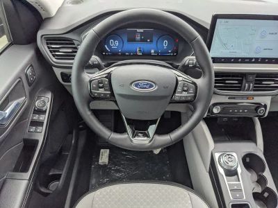 2026 Ford Escape — photo 12 view