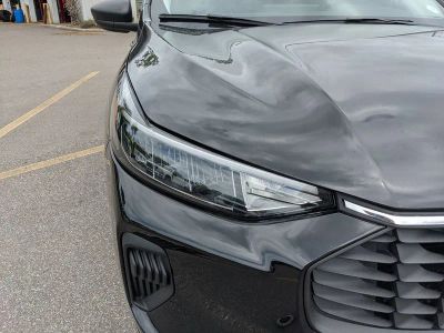 2026 Ford Escape — photo 9 view