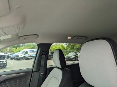 2026 Ford Escape — photo 19 view