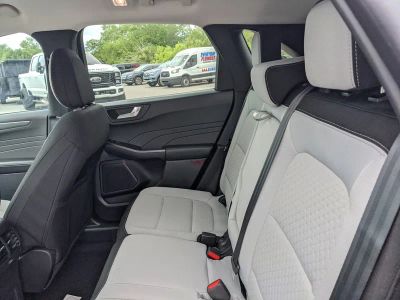 2026 Ford Escape — photo 15 view