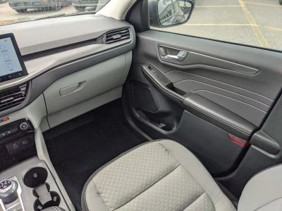 2026 Ford Escape — photo 14 view