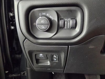 2026 Ram 1500 — photo 18 view