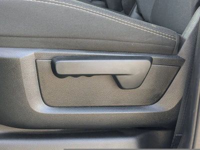2025 Ram 3500 — photo 17 view