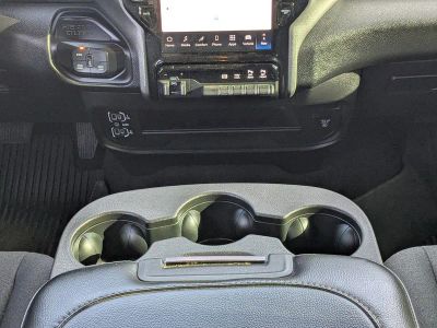 2025 Ram 3500 — photo 16 view
