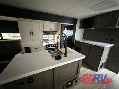 2025 Forest River RV Cherokee Alpha Wolf - Photo 16
