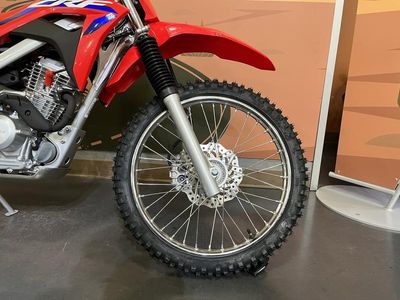 2024 Honda CRF125F - Photo 9