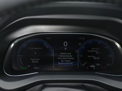 2024 Toyota Venza - Photo 15