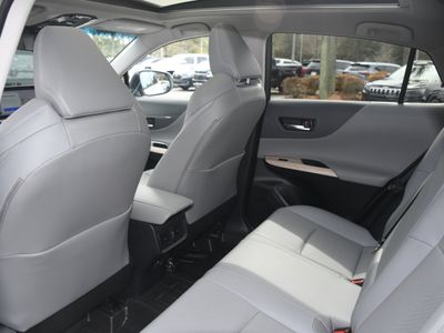 2024 Toyota Venza - Photo 17