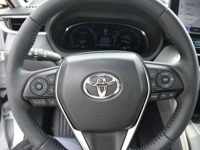 2024 Toyota Venza - Photo 14