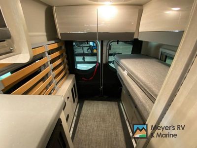2024 Thor Motor Coach Sanctuary - Photo 7