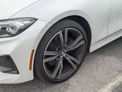 2023 BMW 3 Series - Photo 6