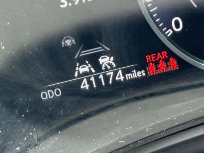 2024 Lexus NX - Photo 18
