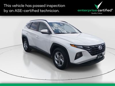 2024 Hyundai Tucson SEL FWD — front three-quarter view