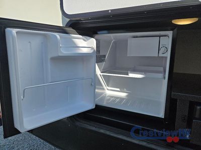 2021 Keystone RV Outback Ultra Lite - Photo 9
