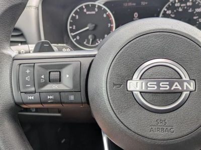 2023 Nissan Rogue — photo 14 view