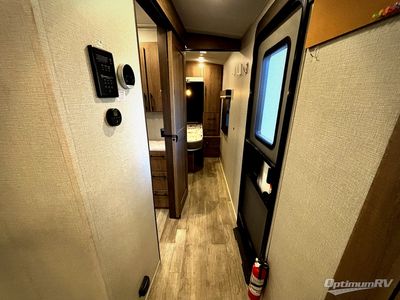 2023 Grand Design Imagine - Photo 7
