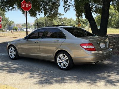 2010 Mercedes-Benz C-Class - Photo 8