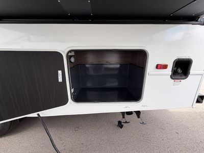 2026 Jayco Redhawk SE - Photo 6