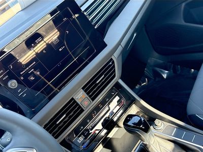 2026 Volkswagen Jetta - Photo 39