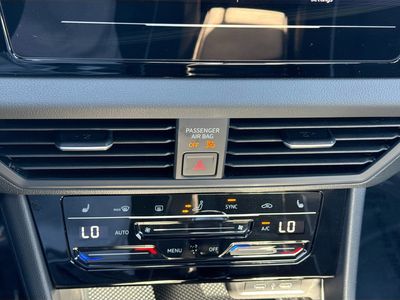 2026 Volkswagen Jetta - Photo 32