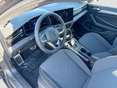 2026 Volkswagen Jetta - Photo 24