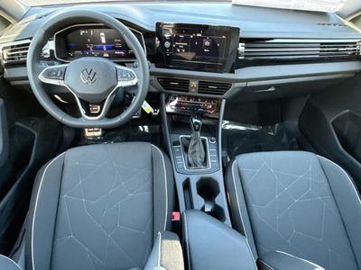 2026 Volkswagen Jetta - Photo 15