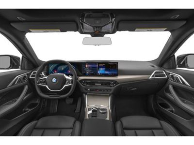 2026 BMW 4 Series — photo 10 view