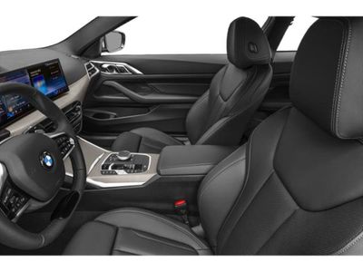 2026 BMW 4 Series — photo 11 view