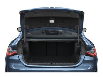 2026 BMW 4 Series — photo 13 view