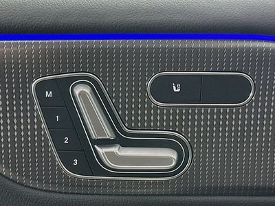 2023 Mercedes-Benz GLB - Photo 19