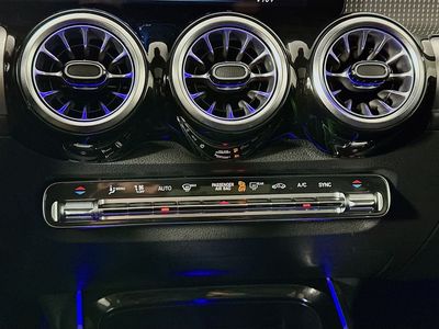 2023 Mercedes-Benz GLB - Photo 15