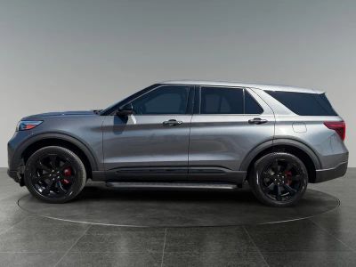 2021 Ford Explorer — detail view