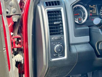 2020 Ram 1500 Classic — photo 10 view