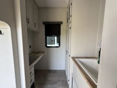2025 Coachmen Brookstone - Photo 9