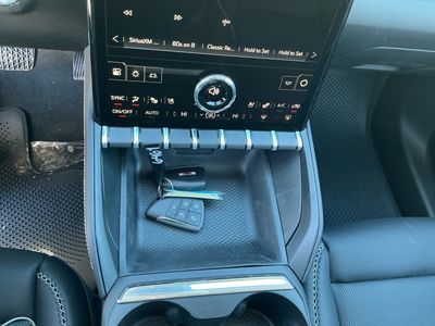2026 GMC Terrain - Photo 6