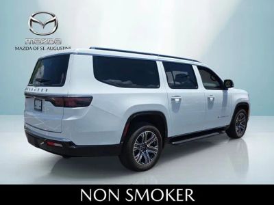 2025 Jeep Wagoneer L — photo 7 view