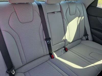 2026 Hyundai Elantra — photo 14 view