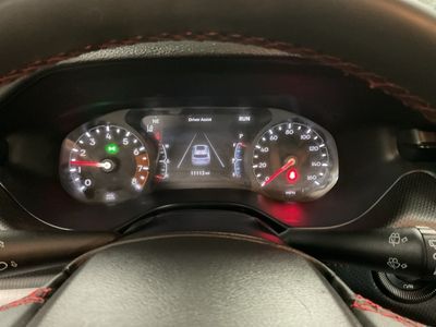 2025 Jeep Compass — photo 10 view