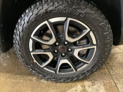 2025 Jeep Compass — photo 16 view