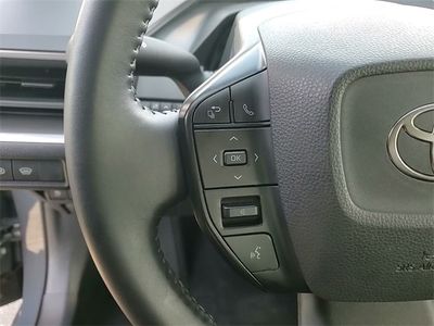 2025 Toyota Prius - Photo 14