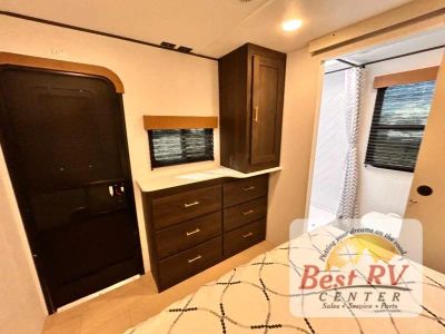 2026 CrossRoads RV Zinger - Photo 86