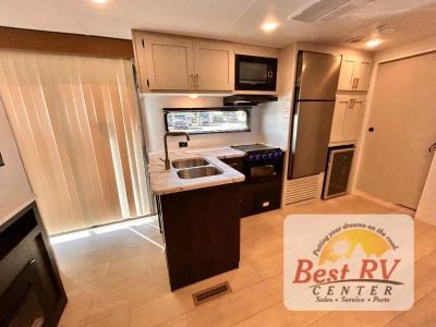 2026 CrossRoads RV Zinger - Photo 23
