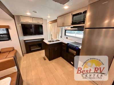 2026 CrossRoads RV Zinger - Photo 40