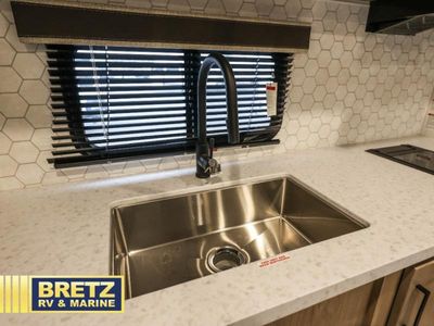 2026 Ember RV E-Series - Photo 6