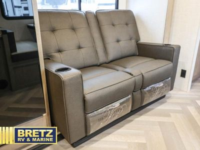 2026 Ember RV E-Series - Photo 11