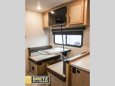 2026 Ember RV E-Series - Photo 10