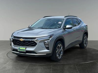 2025 Chevrolet Trax — rear three-quarter view