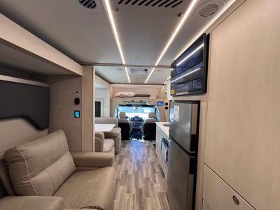 2026 Tiffin WAYFARER - Photo 4