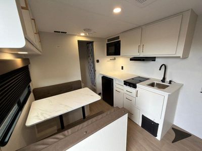 2026 Grand Design Transcend One - Photo 12