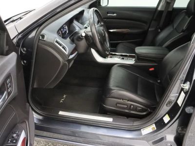 2015 Acura TLX FWD - Photo 14